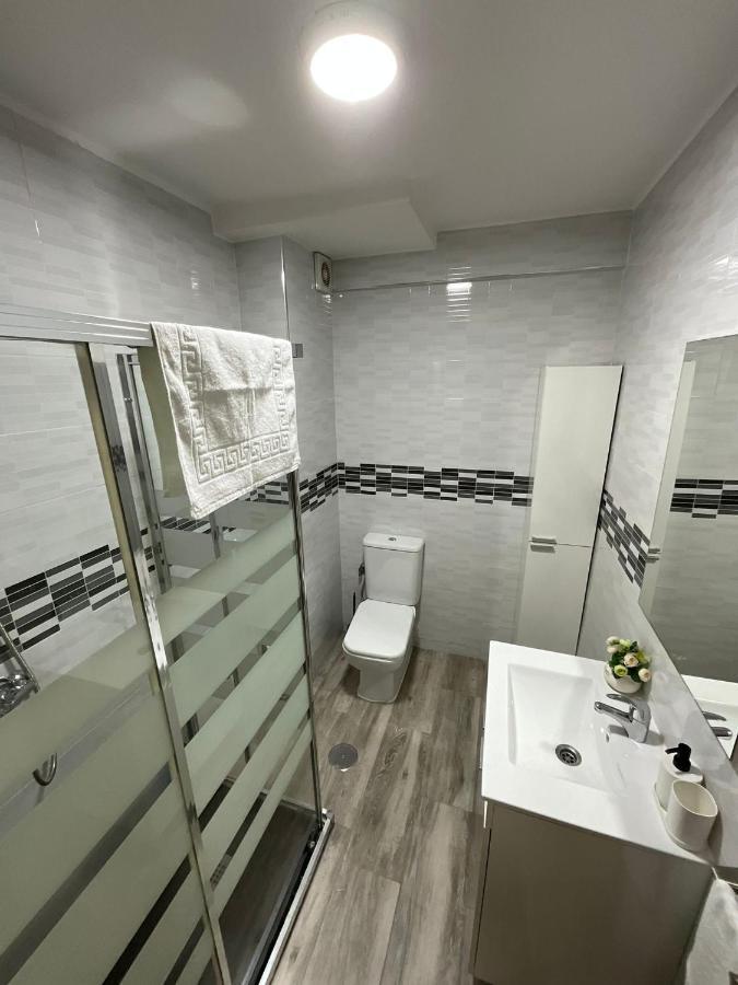 Ayala Apartamento マラガ エクステリア 写真